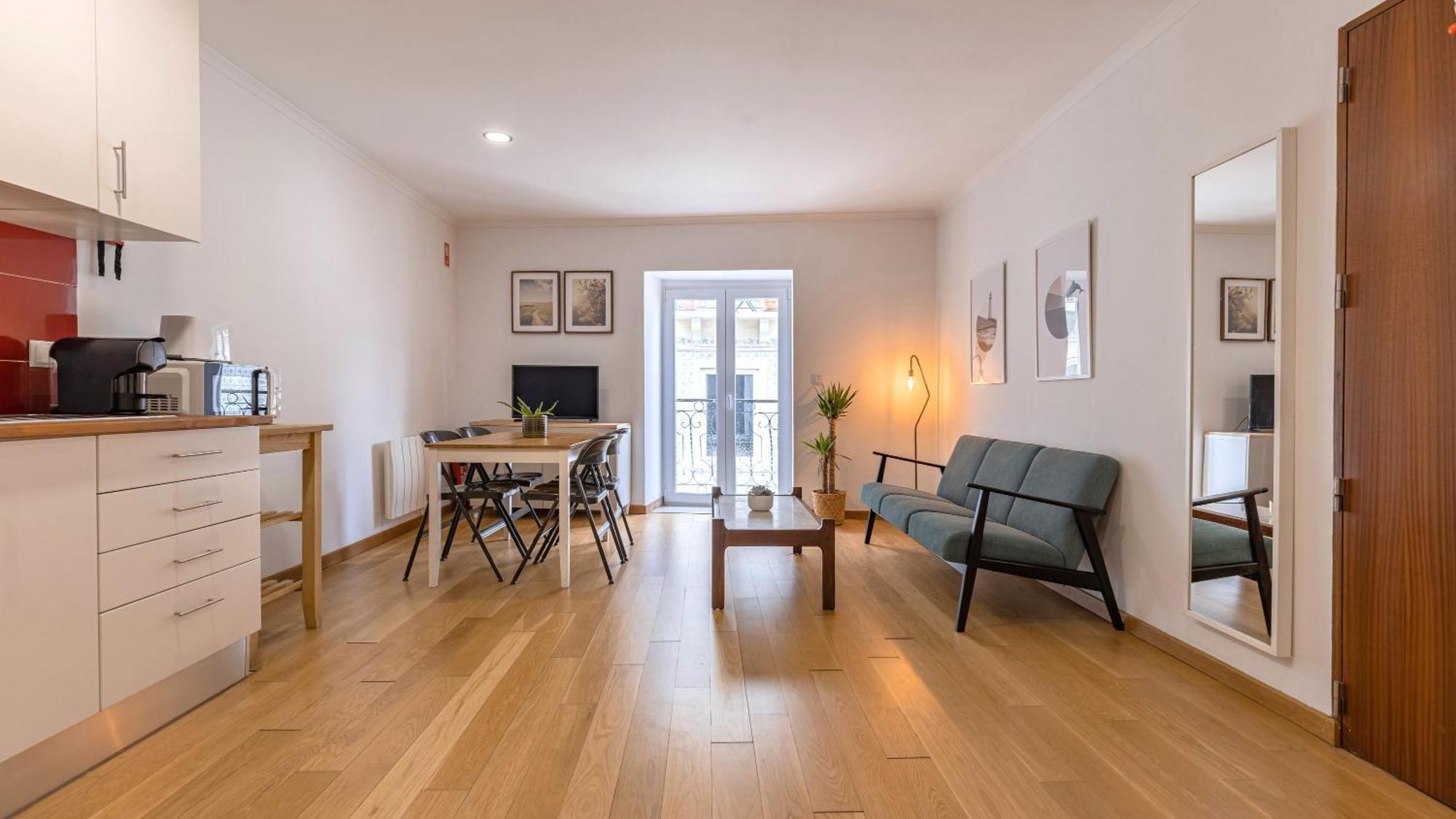 Cute Apartments In City Center By Lovelystay Lisbon Luaran gambar