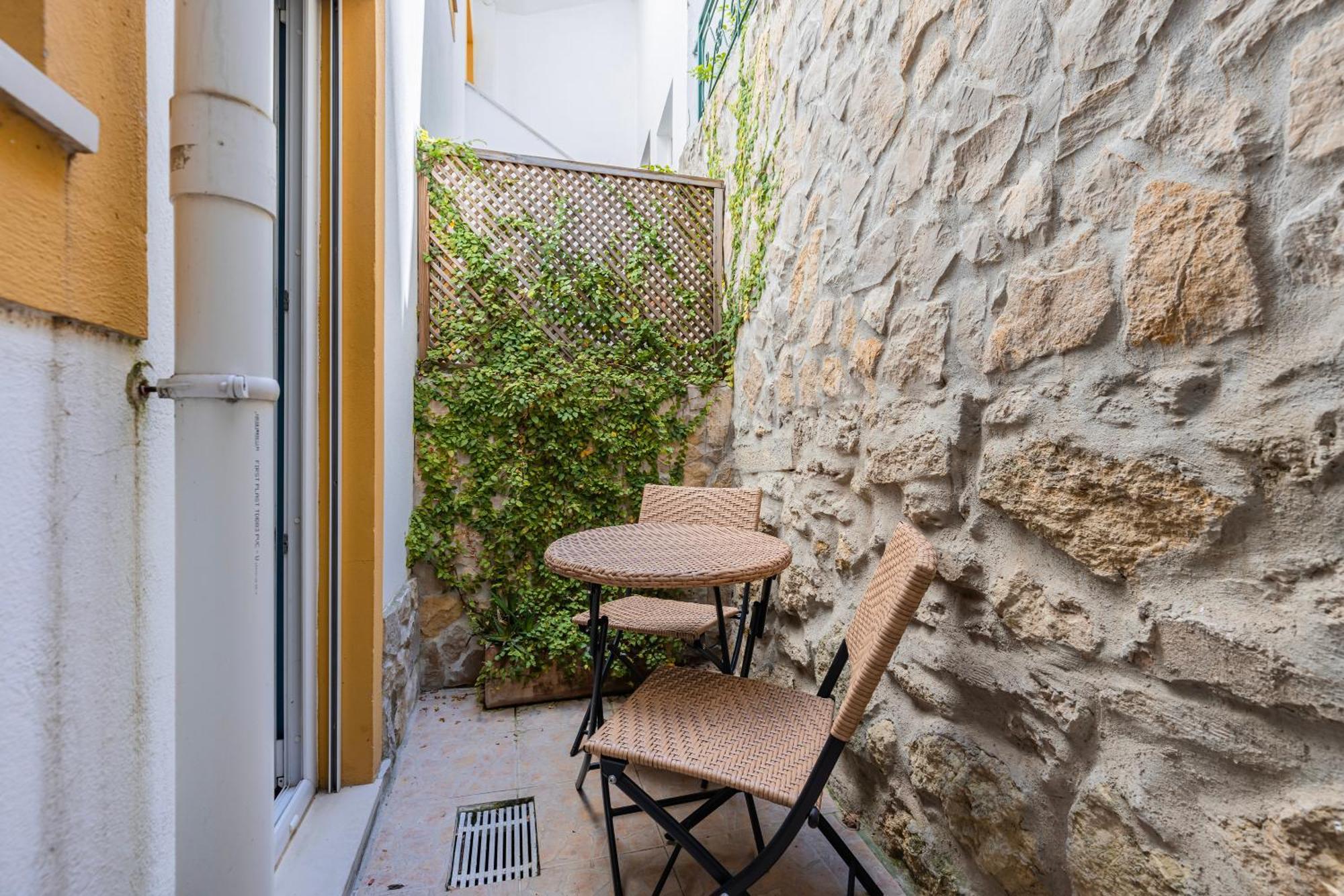 Cute Apartments In City Center By Lovelystay Lisbon Luaran gambar